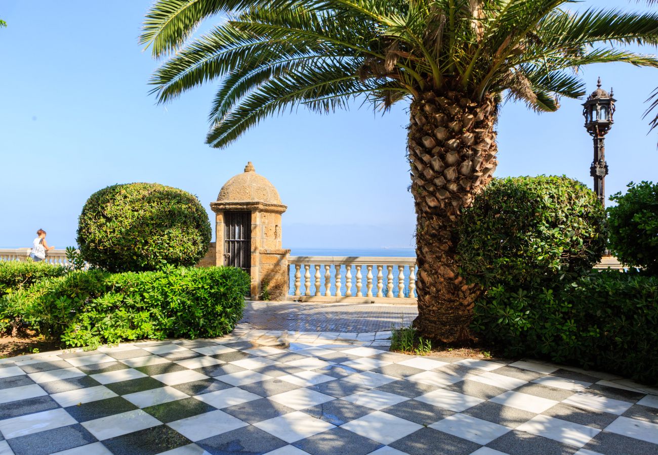 Apartamento en Cádiz - Atico del MARQUES free parking by Cadiz4Rentals	