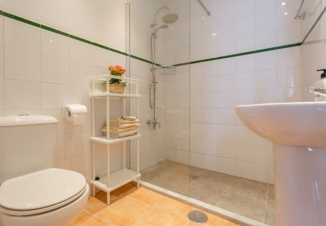 Tu baño completo en el centro de Jerez Tu baño completo en el centro de Jerez