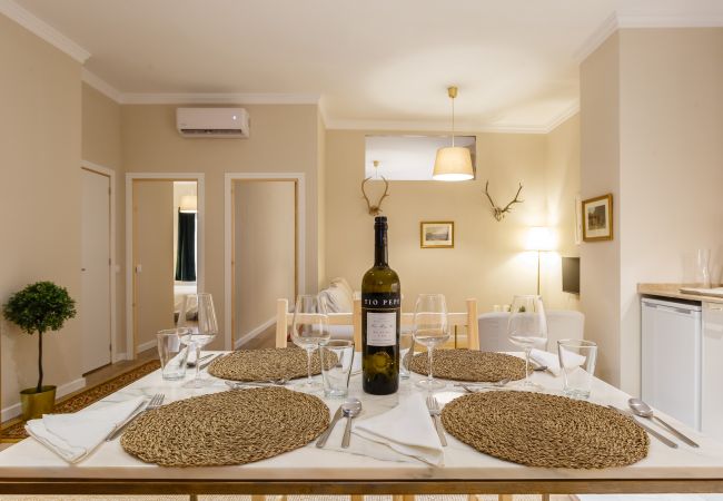 Comida con la mejor compañía en el centro de Jerez Comida con la mejor compañía en el centro de Jerez