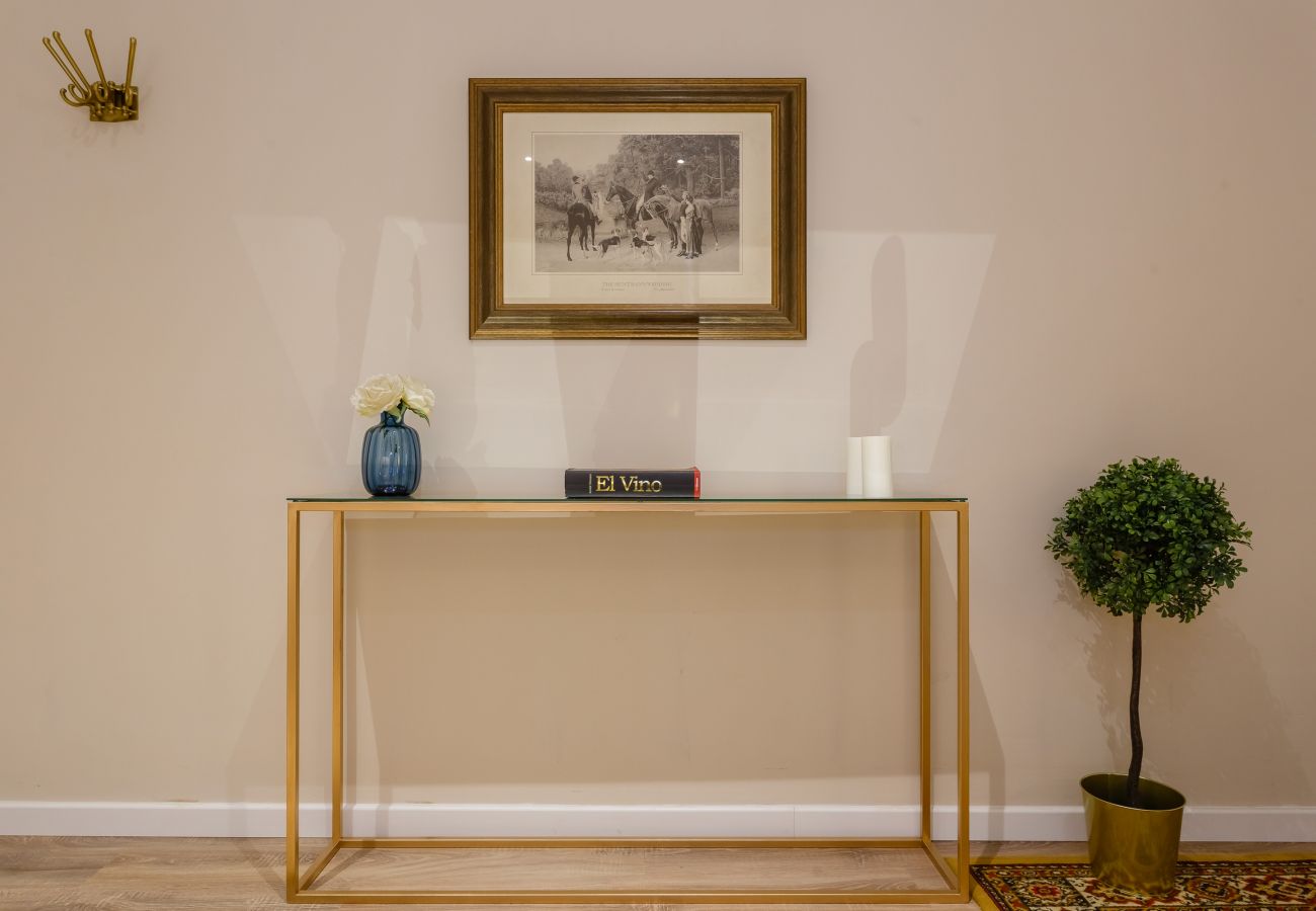 Elegancia y estilo en tu apartamento de Jerez Elegancia y estilo en tu apartamento de Jerez