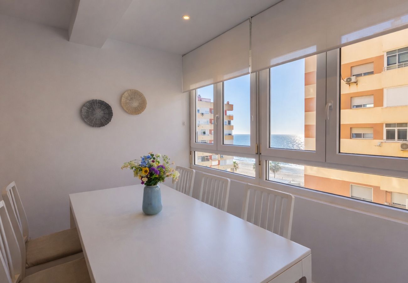 Apartamento en Cádiz - Casa ROS PLAYA (free parking) by Cadiz4Rentals