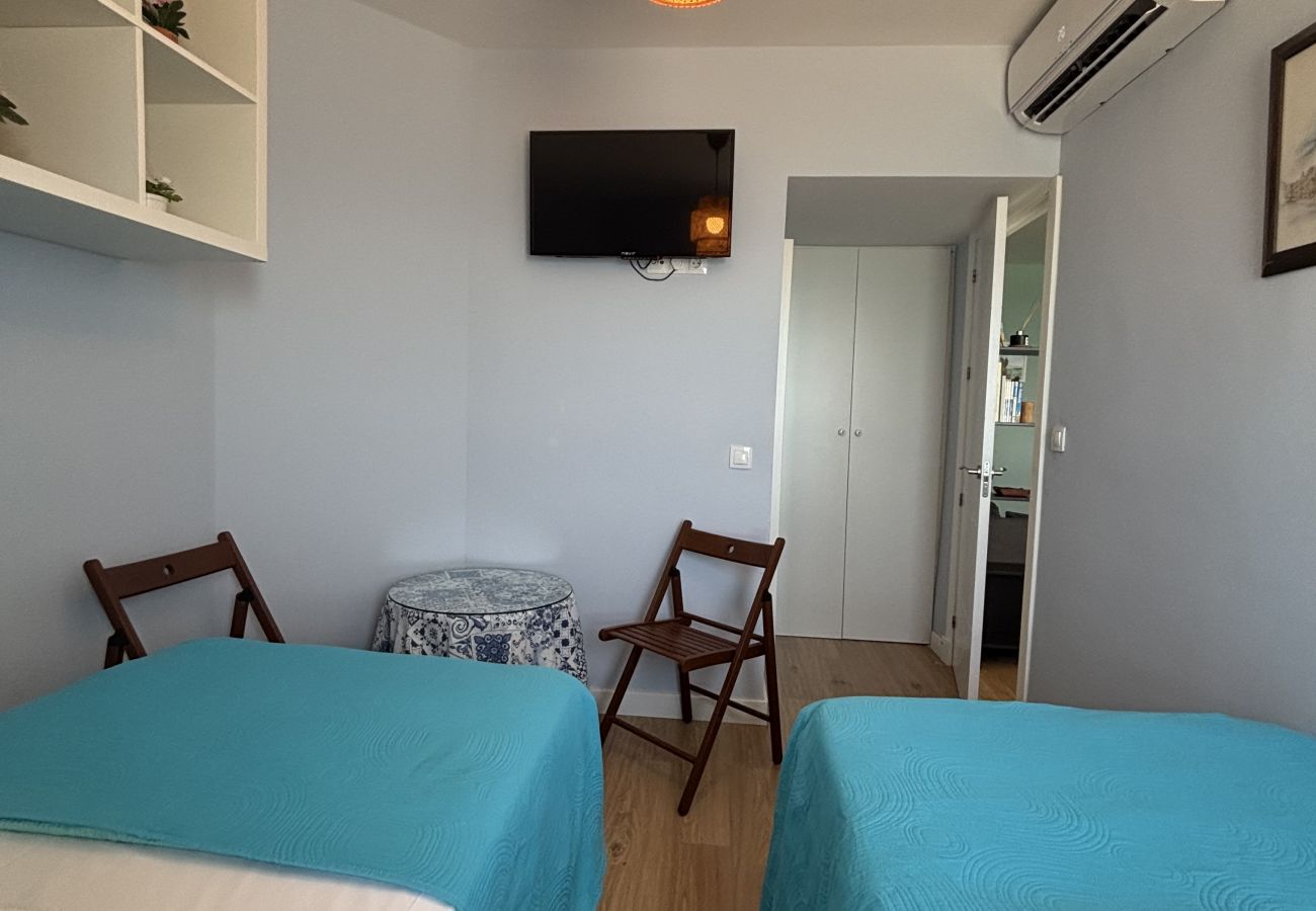 Apartamento en Cádiz - GAVIOTA Family Home free parking by Cadiz4Rentals