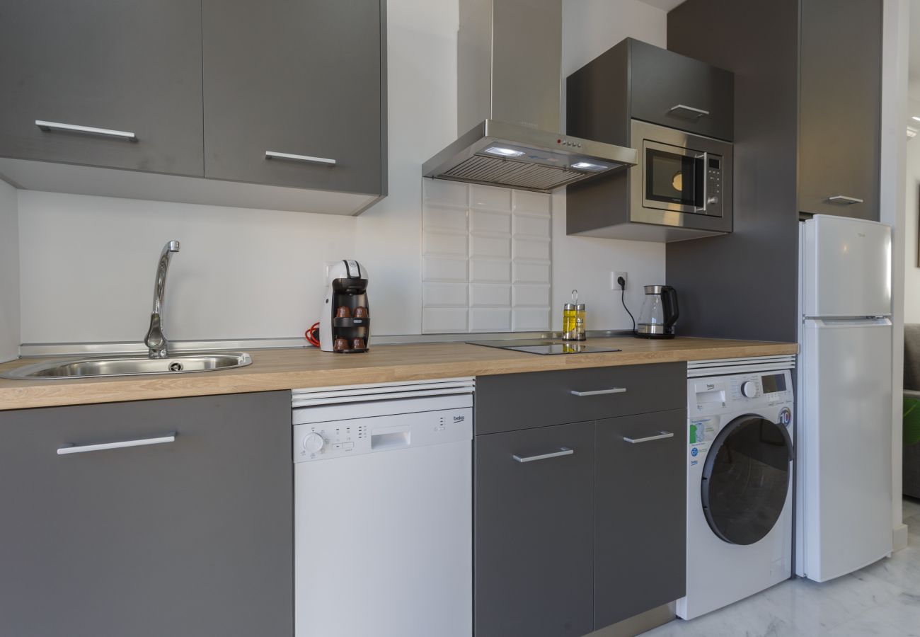 Apartamento en Cádiz - Apartamento planta baja con terraza - BRUJULA by Cadiz4Rentals