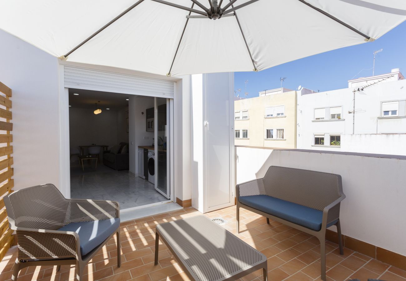 Estudio en Cádiz - Atico con terraza - BRUJULA by Cadiz4Rentals