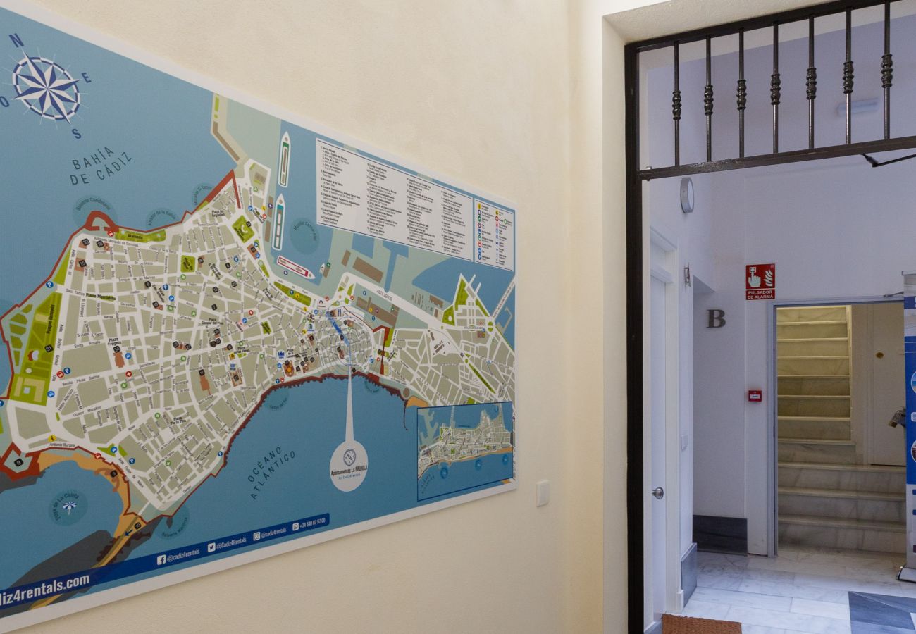 Estudio en Cádiz - Atico con terraza - BRUJULA by Cadiz4Rentals