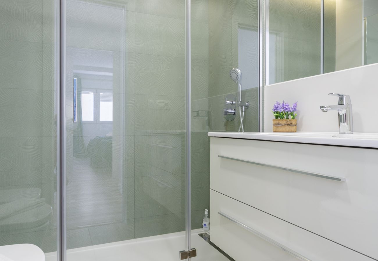 Apartamento en Cádiz - ACQUARELA Family Home free parking by Cadiz4Rentals
