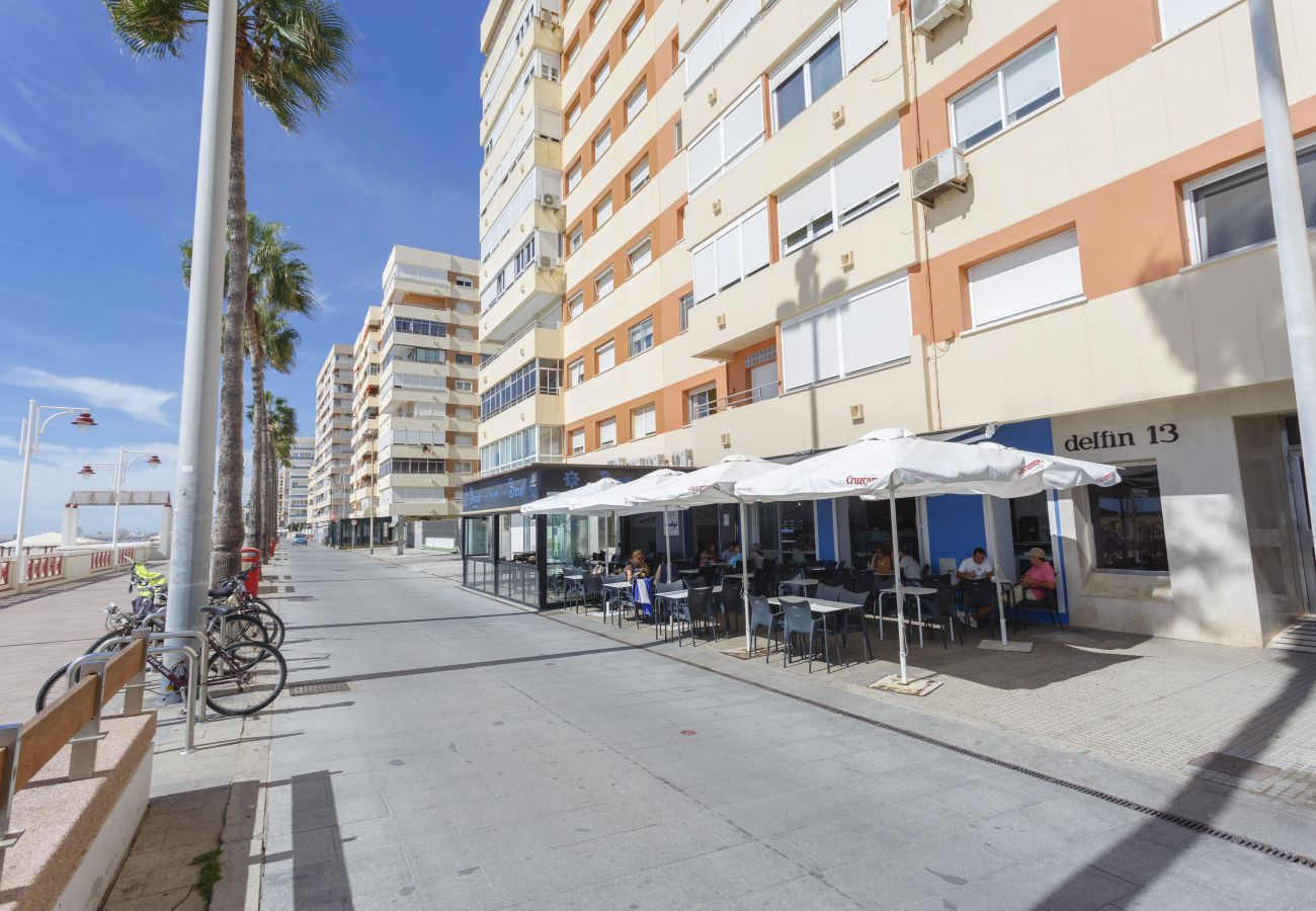 Apartamento en Cádiz - ACQUARELA Family Home free parking by Cadiz4Rentals