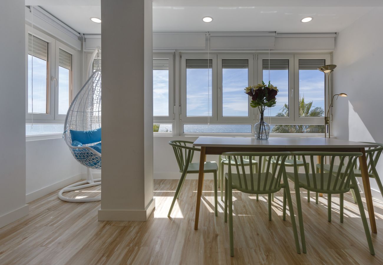 Apartamento en Cádiz - ACQUARELA Family Home free parking by Cadiz4Rentals