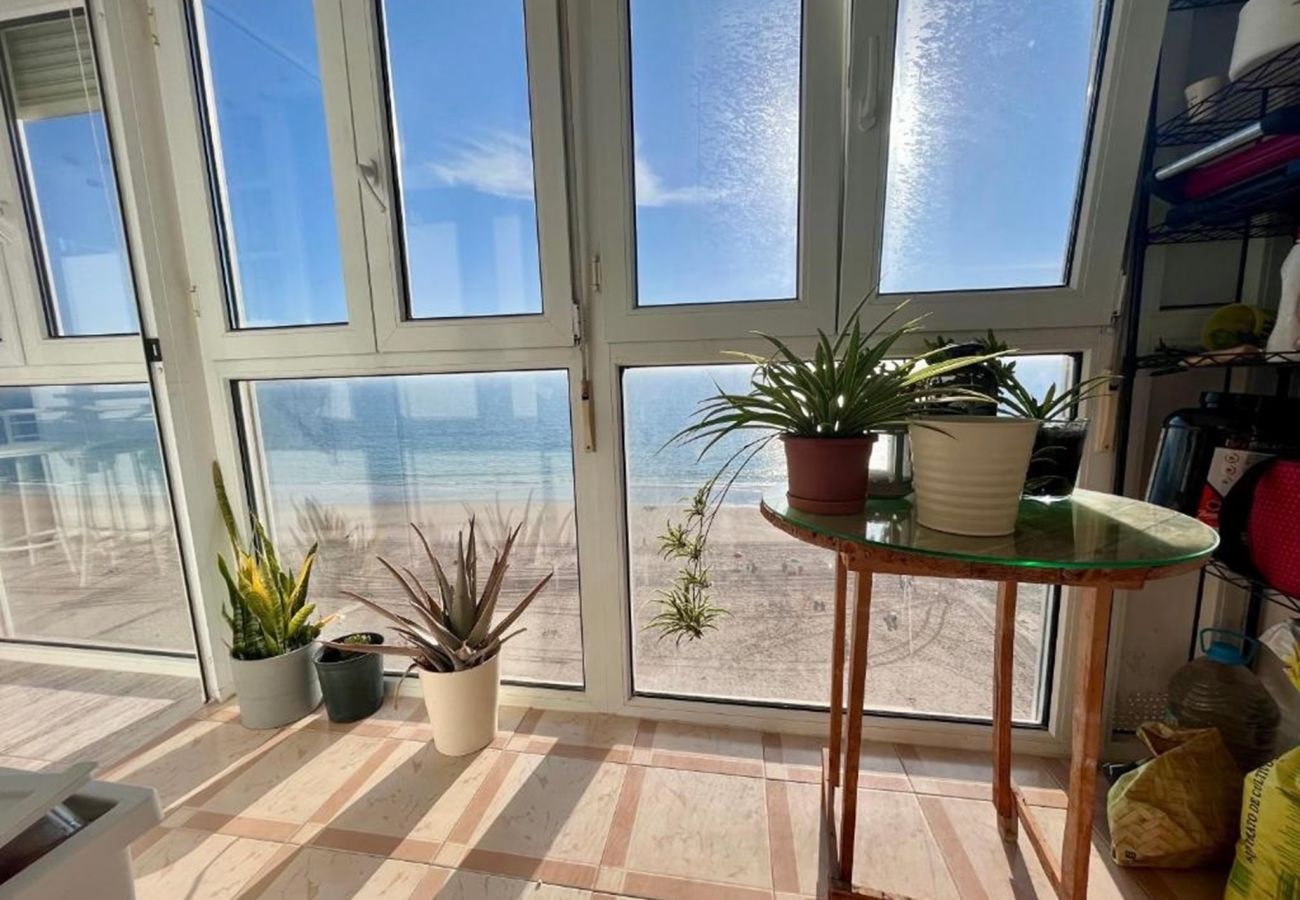 Apartamento en Cádiz - ARENA y Mar Sunny Home by Cadiz4Rentals	
