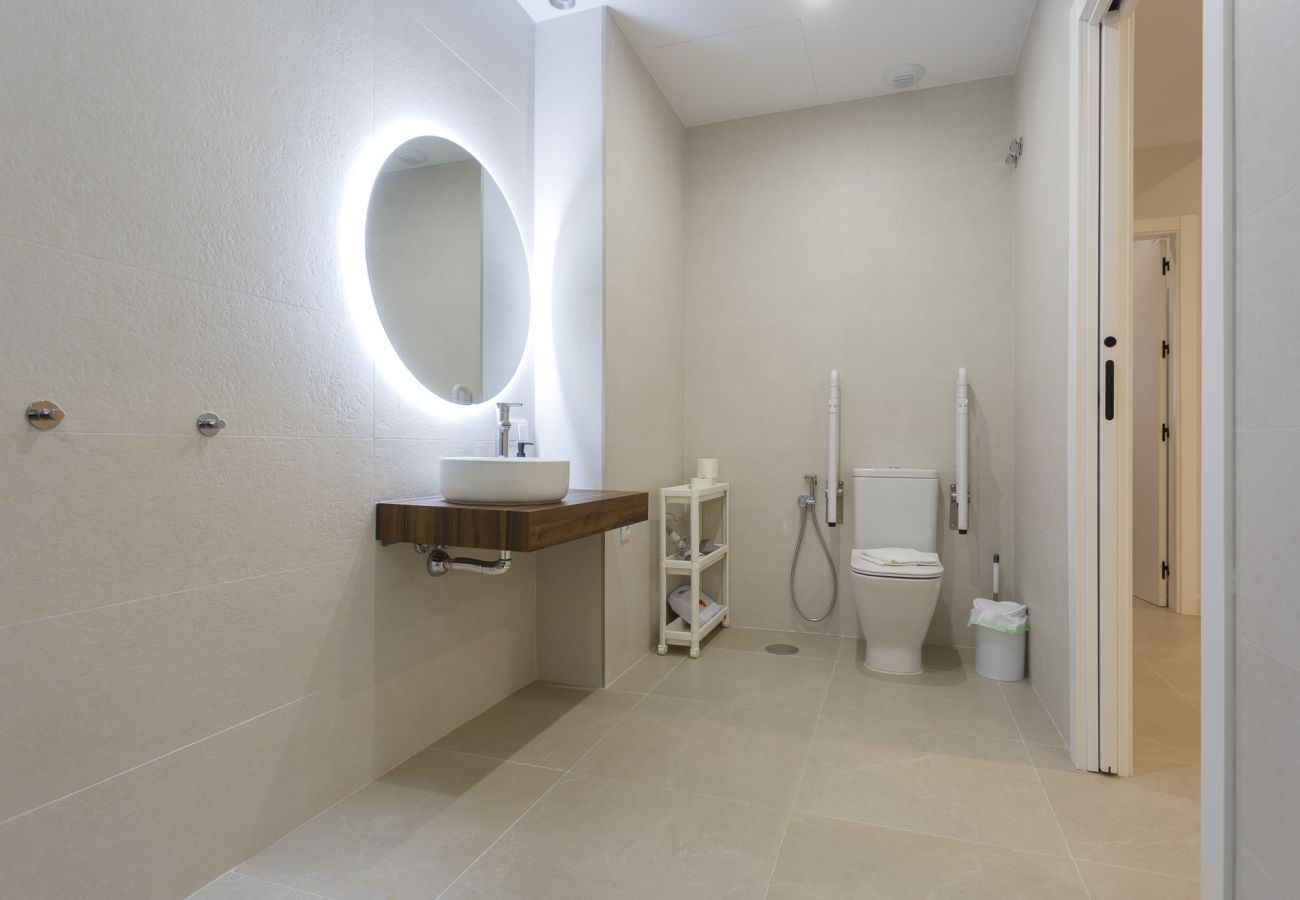 Apartamento en Cádiz - BAHIA Suite -apart. adaptado-