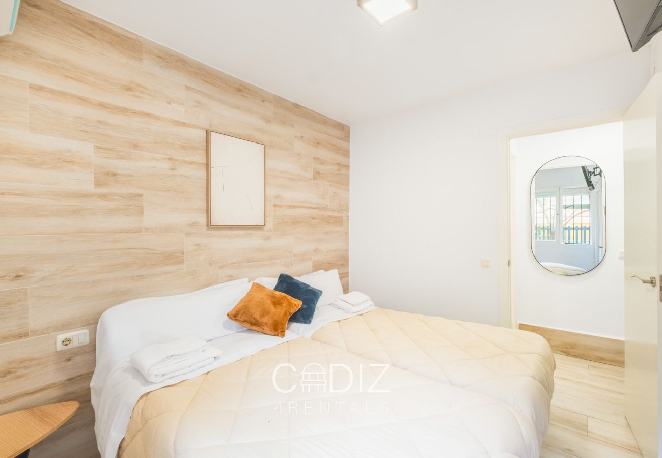 Apartamento en Cádiz - Apartamento con patio - Hostal IMAR by Cadiz4Rentals