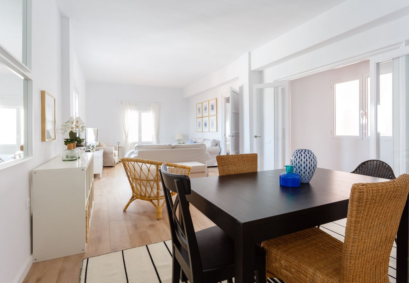 Apartament en Cádiz - FARO Family Home by Cadiz4Rentals	