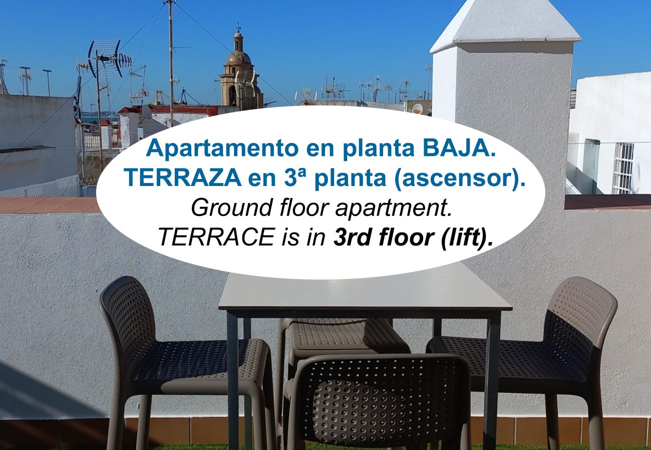 Apartament en Cádiz - Apartamento planta baja con terraza - BRUJULA by Cadiz4Rentals