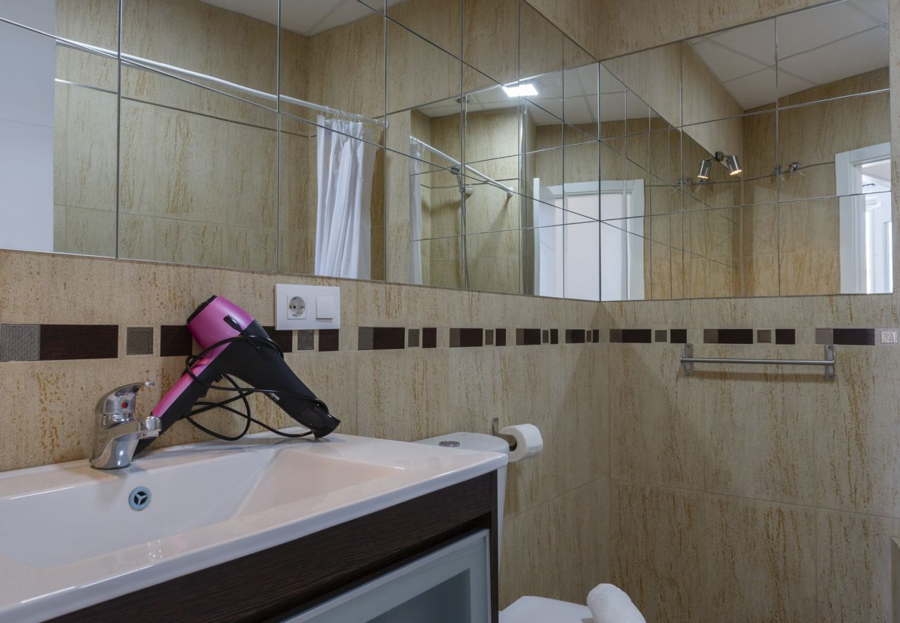 Apartament en Cádiz - Capitan Veneno ETERNO Y REBELDE by Cadiz4Rentals