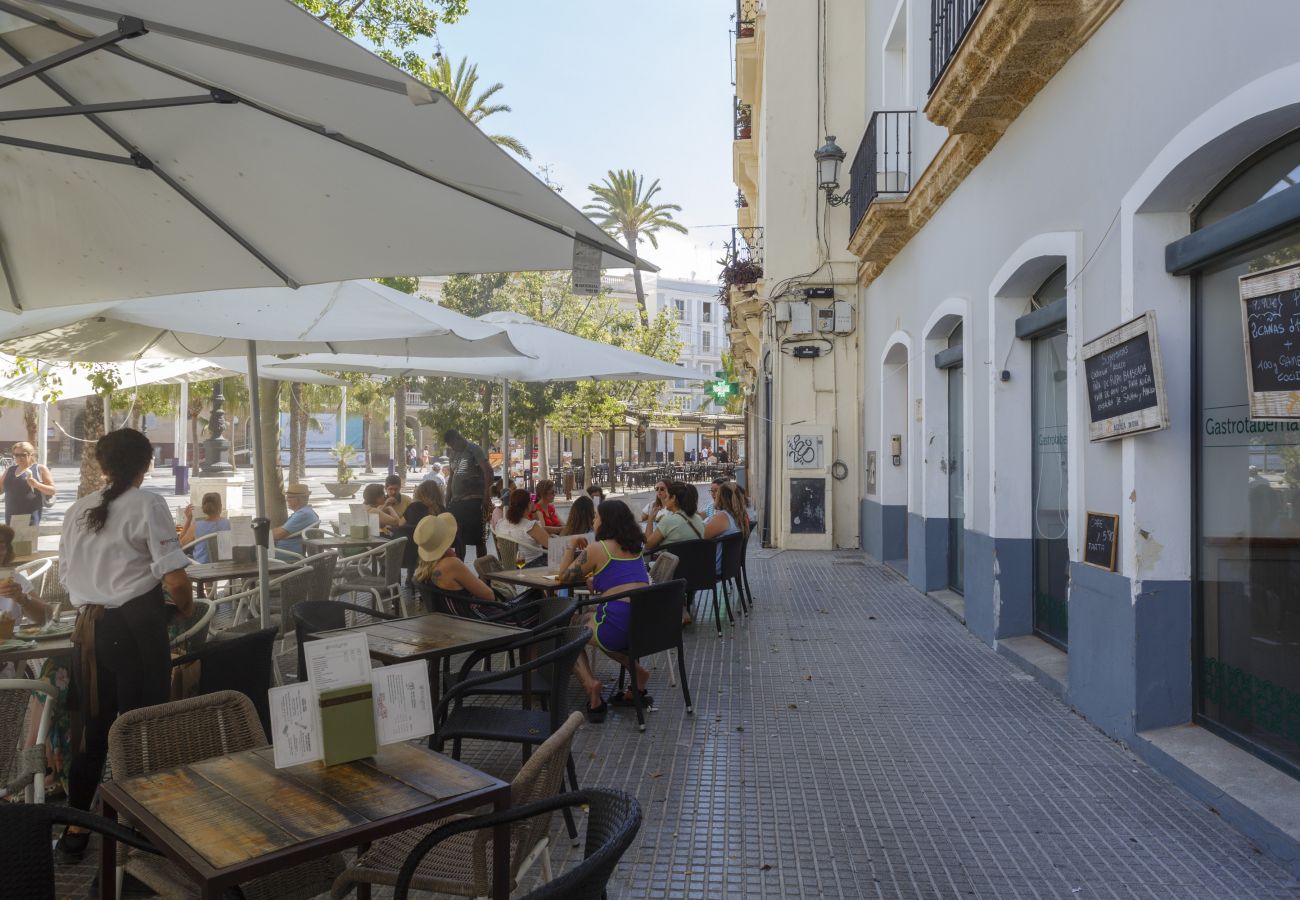Apartament en Cádiz - Capitan Veneno ETERNO Y REBELDE by Cadiz4Rentals