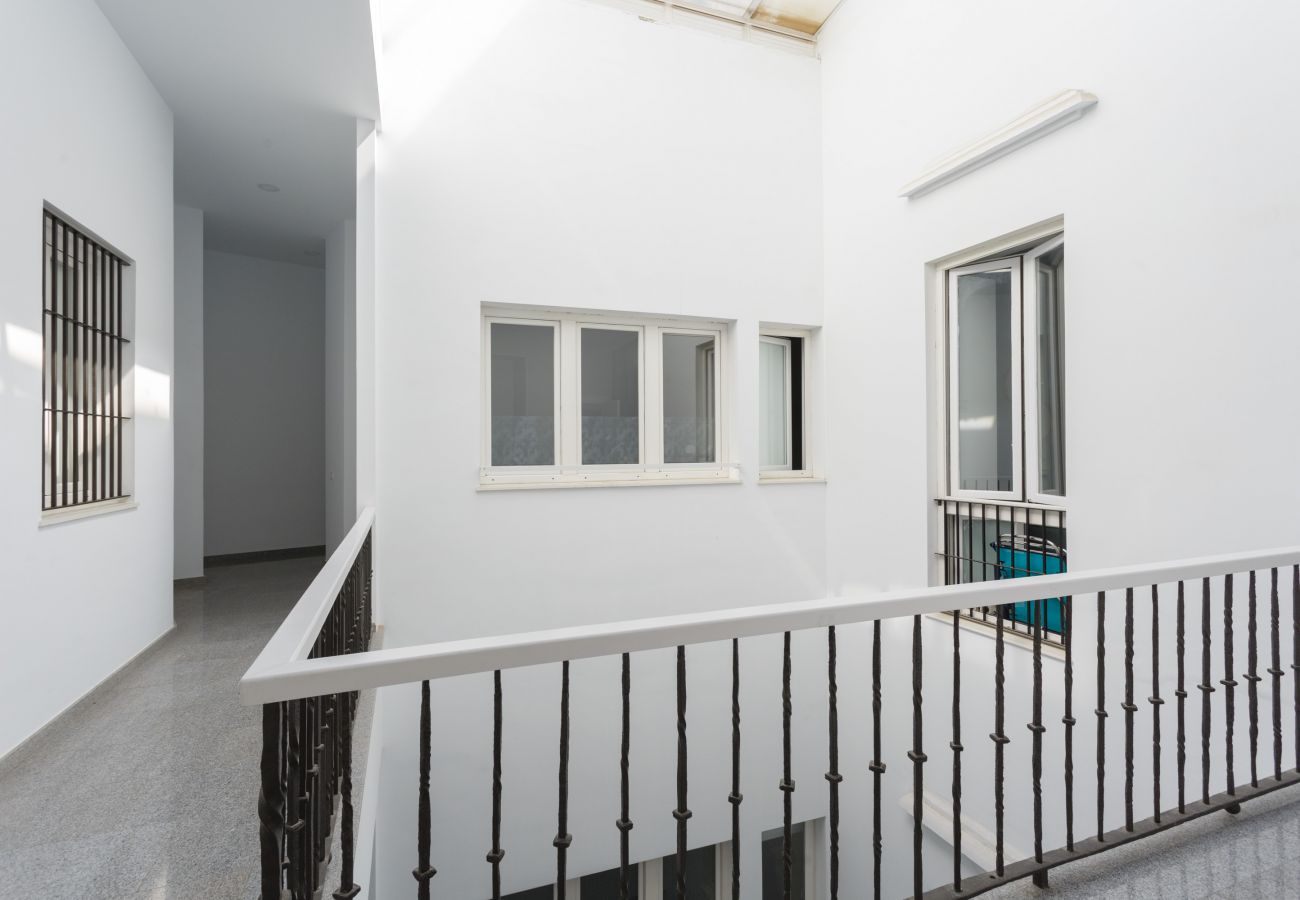 Apartament en Cádiz - Capitan Veneno ETERNO Y REBELDE by Cadiz4Rentals