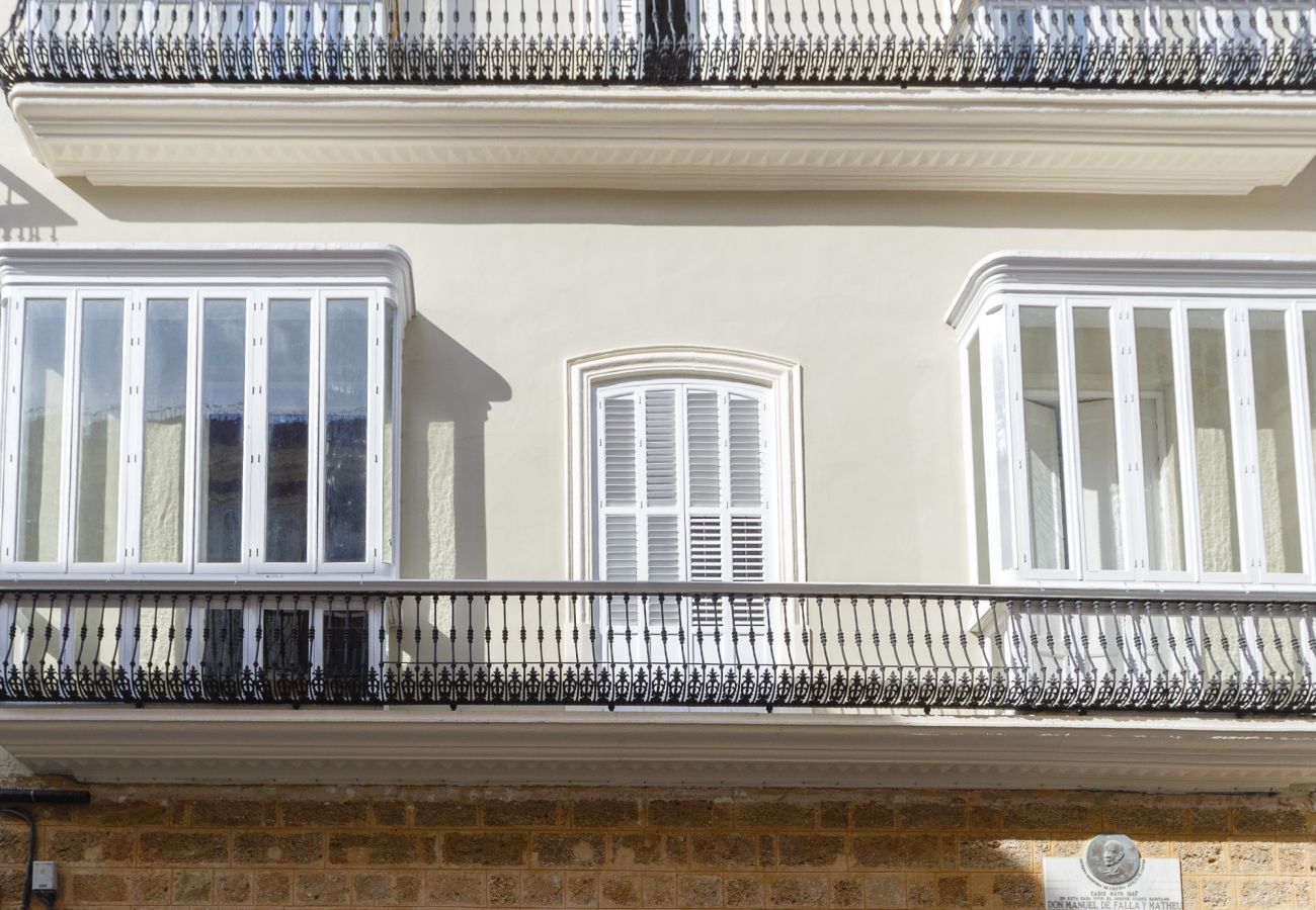 Estudi en Cádiz - Estudio Amor BRUJO by Cadiz4Rentals	