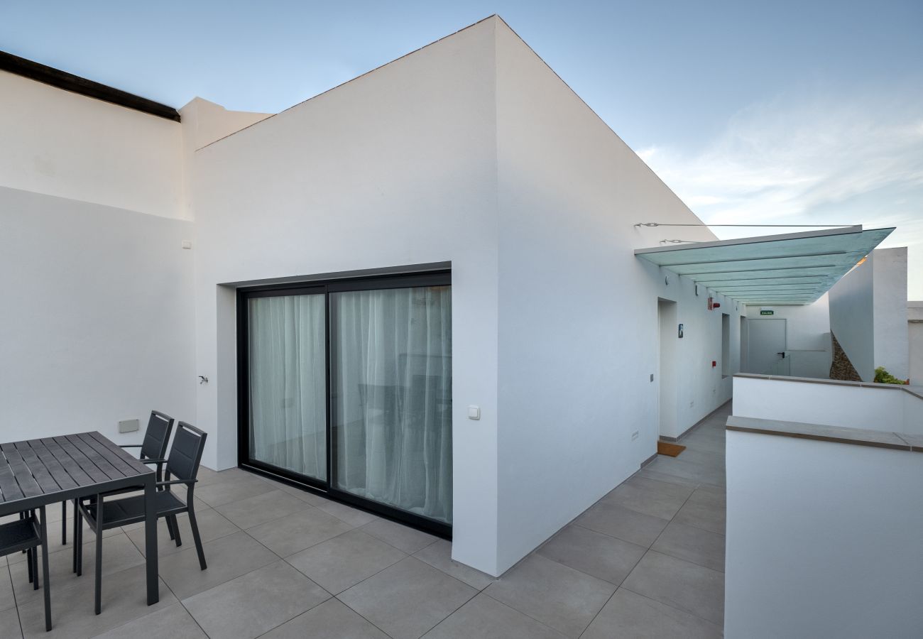 Apartament en Cádiz - Ático con terraza - Villar Suites by Cadiz4Rentals