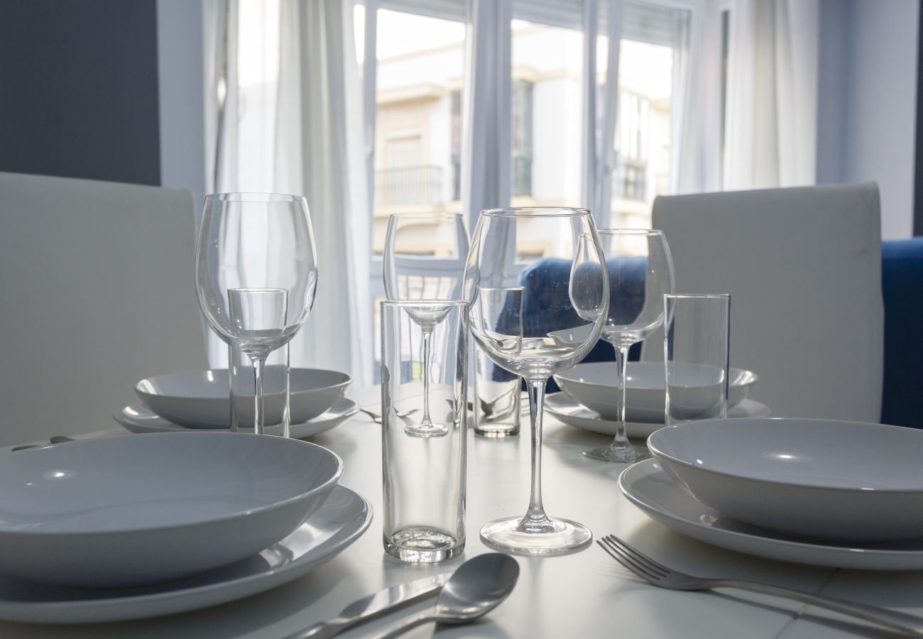 Apartament en Cádiz - PUERTA del MAR Family Home by Cadiz4Rentals	
