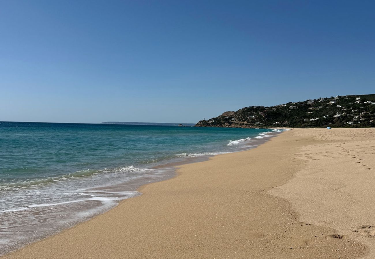 Estudi en Zahara de los Atunes - Estudio Doble Semisotano Superior - CORAL ZAHARA Suites by Cadiz4Rentals 