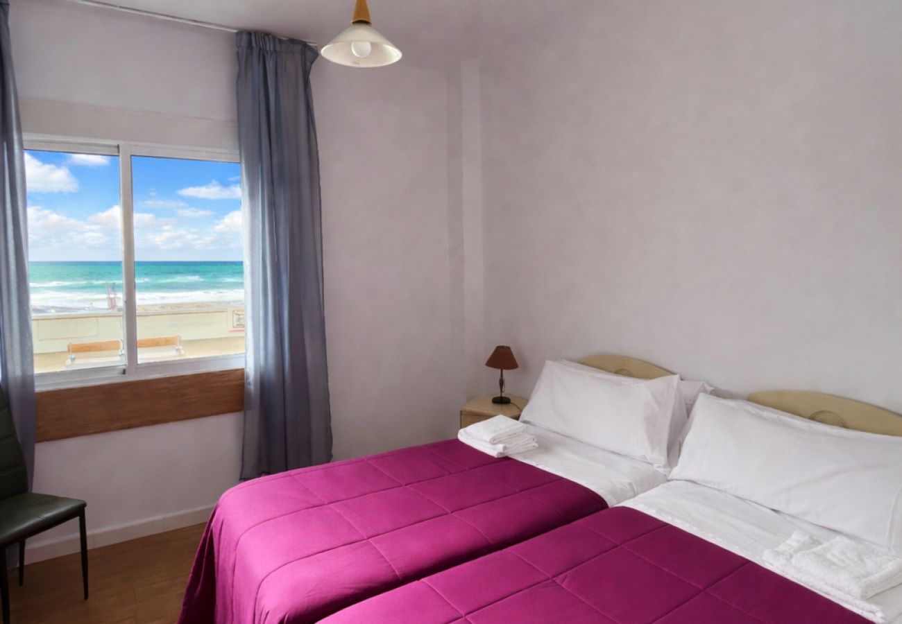 Apartament en Cádiz - BARLOVENTO Family Home by Cadiz4Rentals