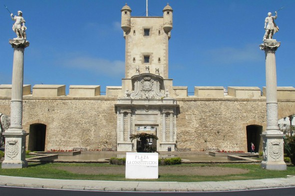 Puerta Tierra
