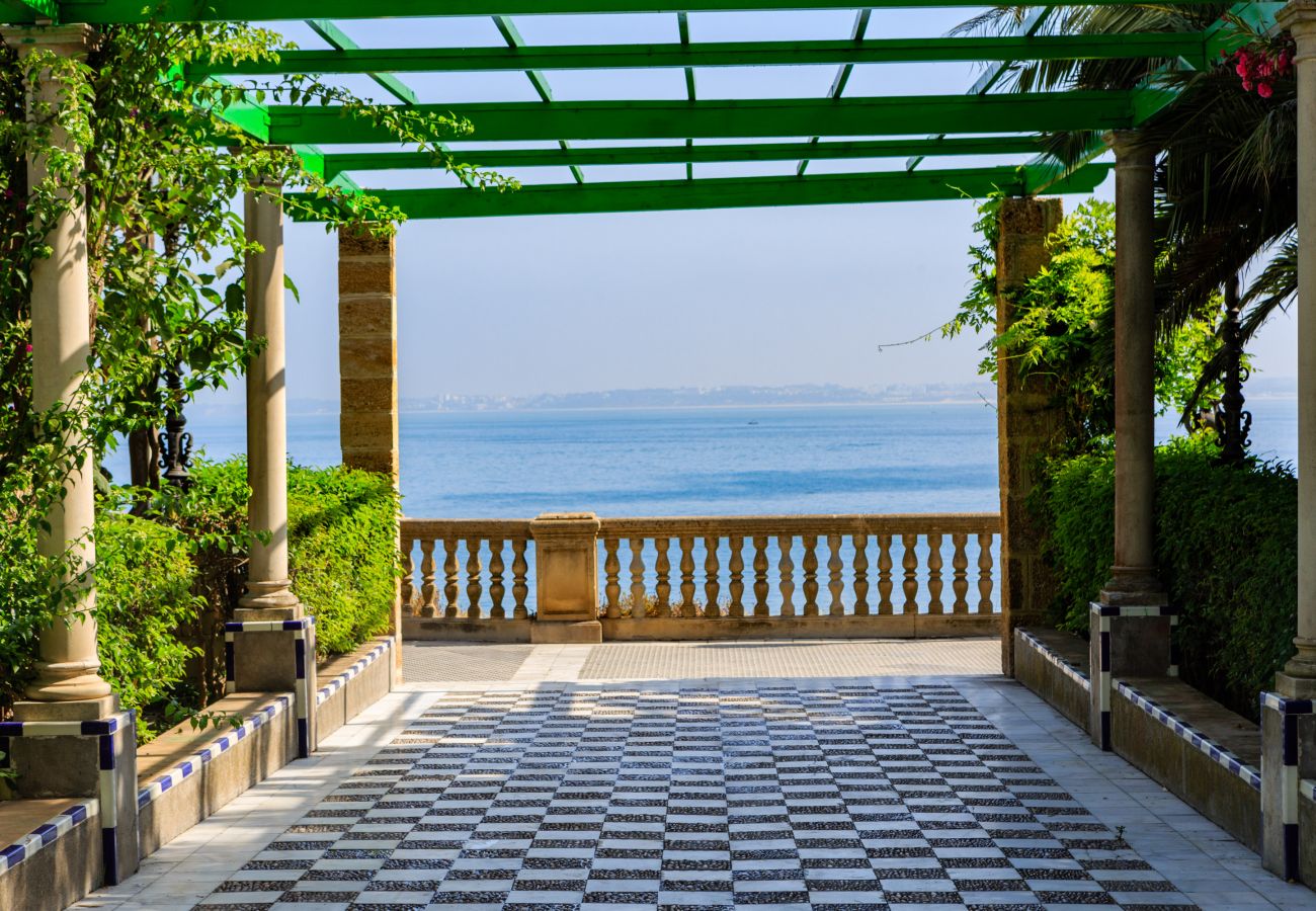 Apartment in Cádiz - Atico del MARQUES free parking by Cadiz4Rentals	