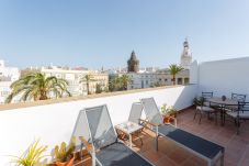 Apartment in Cádiz - Atico Solarium CITY Hall by...