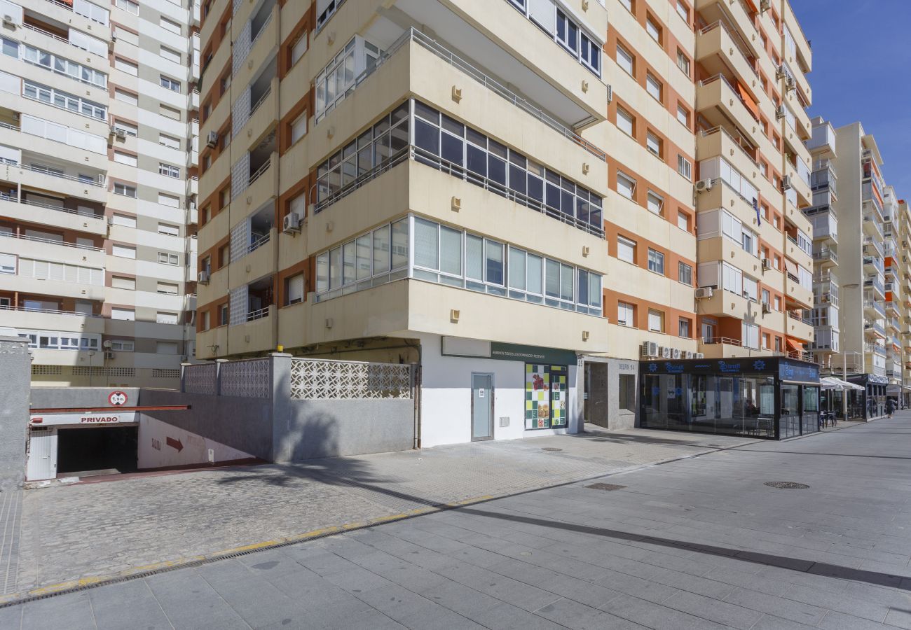 Apartment in Cádiz - ACQUARELA Family Home free parking by Cadiz4Rentals