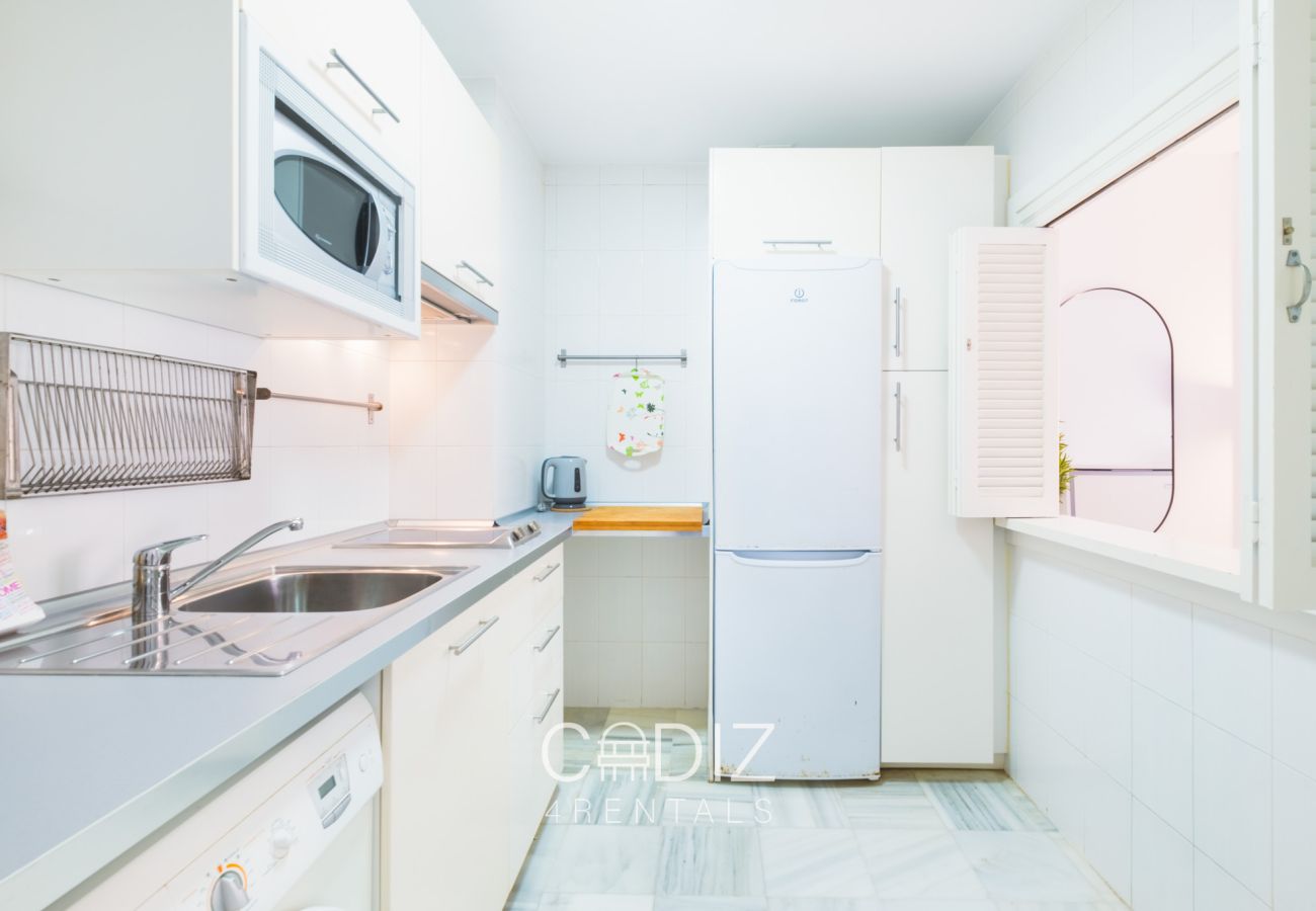 Apartment in Cádiz - 1  Superior Bedroom Apartment - IMAR by Cadiz4Rentals
