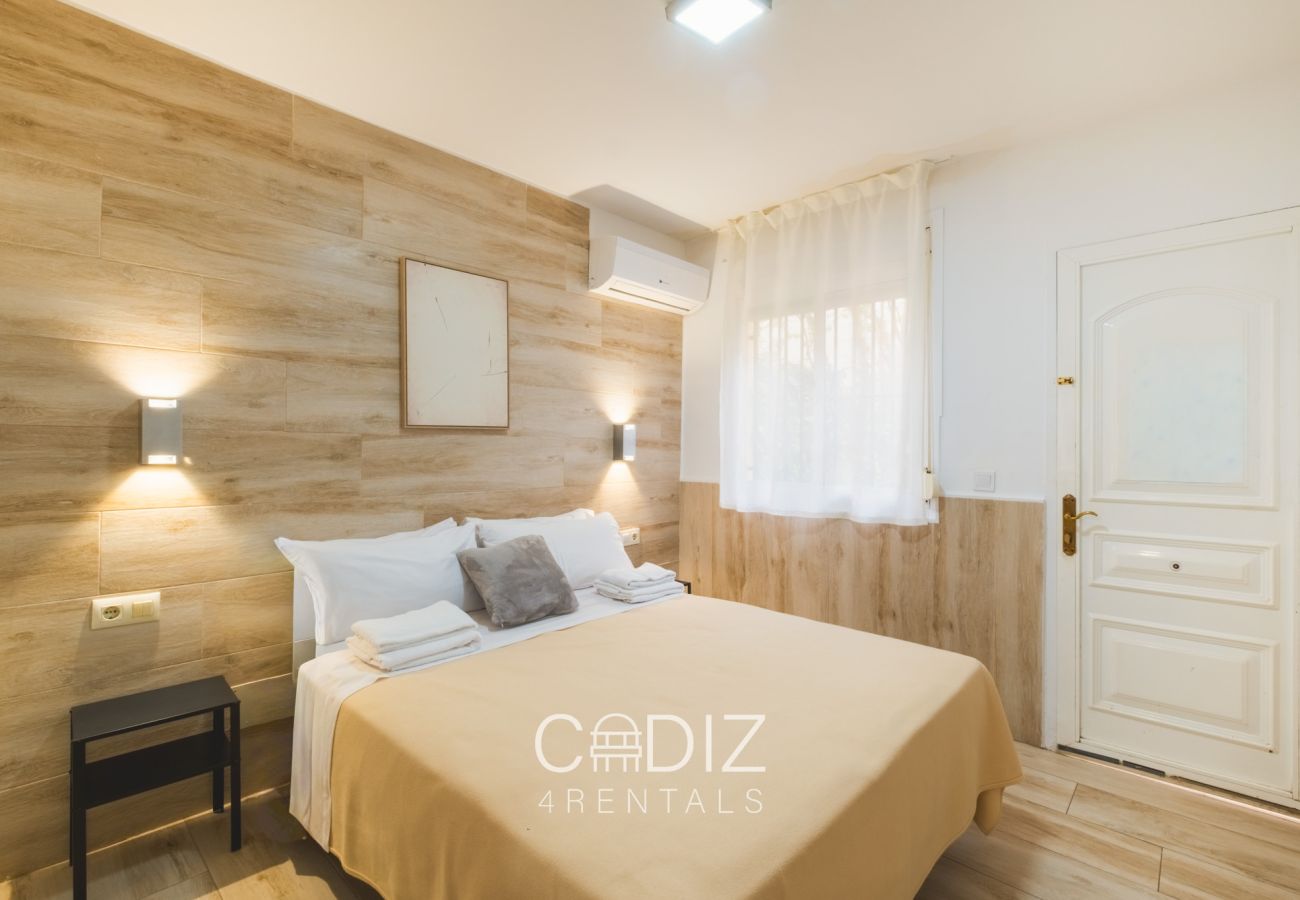 Rent by room in Cádiz - Double room - IMAR Hostel by Cadiz4Rentals