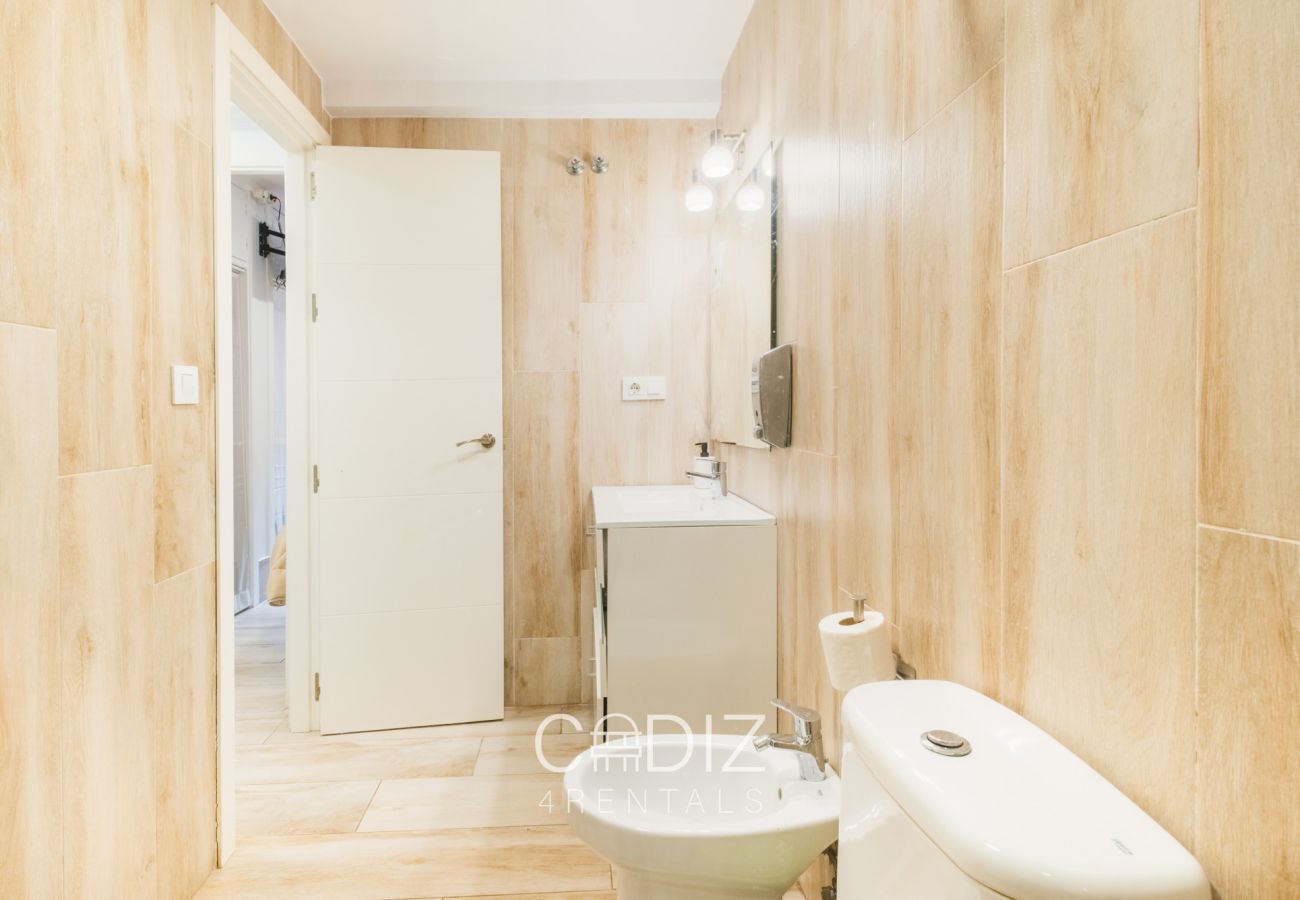 Apartment in Cádiz - Apartment with patio - Hostal IMAR by Cadiz4Rentals
