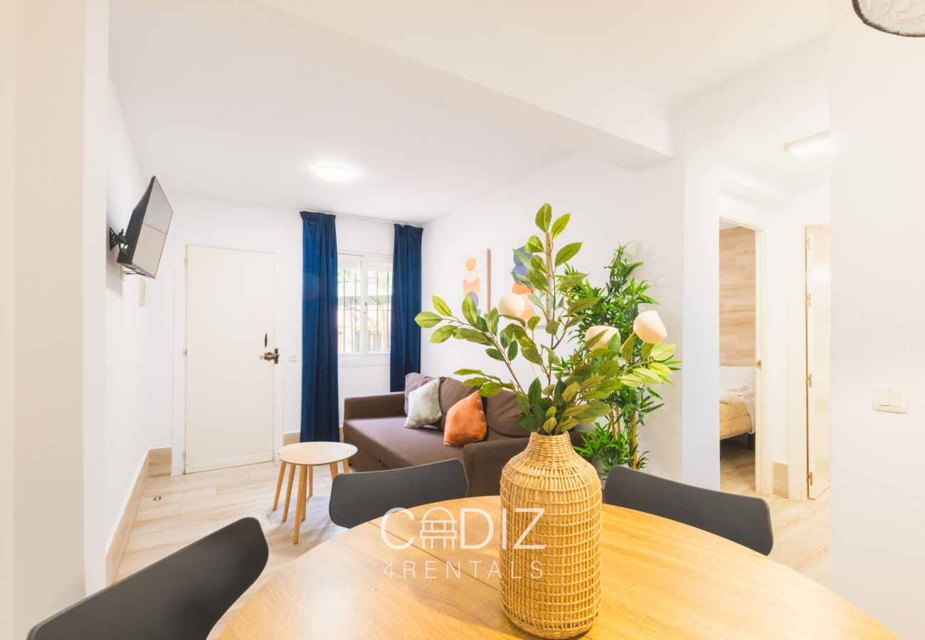 Apartment in Cádiz - Apartment with patio - Hostal IMAR by Cadiz4Rentals